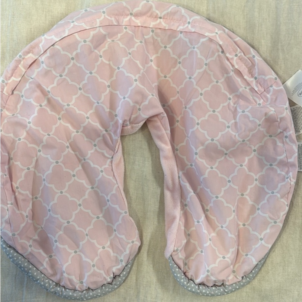 Boppy Pillow Covers - Picture 5 of 7